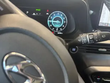 Photo 35 Hyundai Bayon  1.0 T-GDi 100 DCT-7 Hybrid 48V