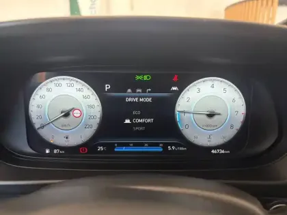 Photo 39 Hyundai Bayon  1.0 T-GDi 100 DCT-7 Hybrid 48V