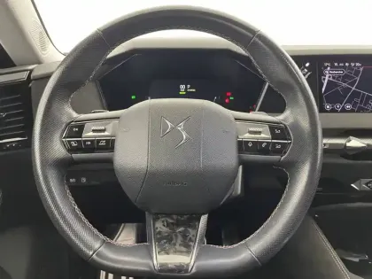 Photo 21 DS DS 4  Hybride E-Tense 225 EAT8
