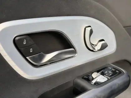 Photo 13 Mercedes GLB  250+ EQ