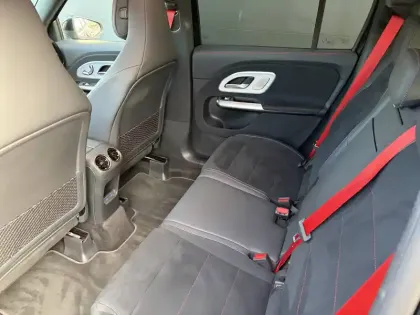 Photo 21 Mercedes GLB  250+ EQ