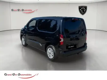 Photo 17 Peugeot Partner  M Diesel 130ch automatique Pack Premium Connect