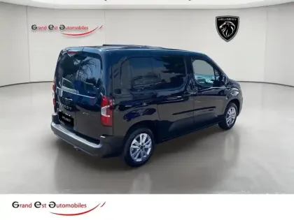 Photo 21 Peugeot Partner  M Diesel 130ch automatique Pack Premium Connect