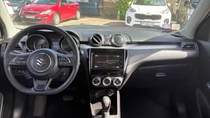 Photo 13 Suzuki Swift  1.2 Dualjet Hybrid Auto (CVT)