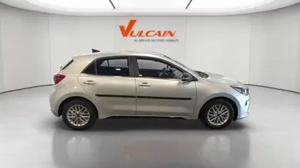Photo 7 Kia Rio  1.0L T-GDi 100 ch ISG