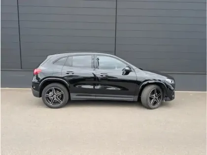 Photo 5 Mercedes GLA 250 e Hybrid EQ