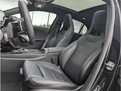 Photo 16 Mercedes Classe A 250 e Hybrid EQ 