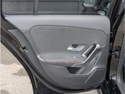 Photo 37 Mercedes Classe A 250 e Hybrid EQ 