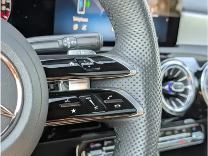 Photo 13 Mercedes Classe A 250 e Hybrid EQ  
