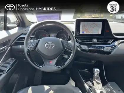 Photo 25 Toyota C-HR  122h GR-Sport 2WD E-CVT MY22