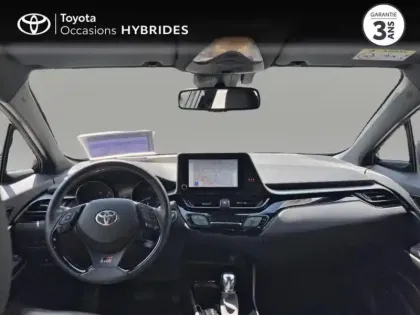 Photo 9 Toyota C-HR  122h GR-Sport 2WD E-CVT MY22