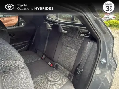 Photo 11 Toyota C-HR  1.8 Hybride 140ch Graphic MY26