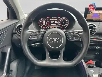 Photo 11 Audi Q2  35 TFSI 150ch Design S tronic 7