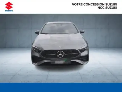 Photo 7 Mercedes Classe A  180 d 116ch AMG Line 8G-DCT