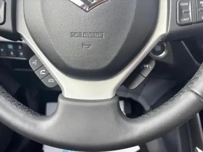Photo 13 Suzuki S-Cross  1.5 Dualjet Hybrid 115ch Style Auto Allgrip