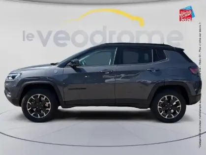 Photo 8 Jeep Compass  1.3 Turbo T4 240ch PHEV 4xe Trailhawk AT6 eAWD