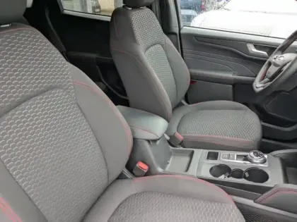 Photo 11 Ford Kuga  2.5 Duratec 180ch Hybrid FlexiFuel ST-Line Powershift
