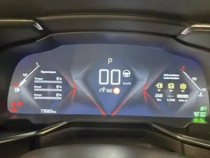 Photo 12 DS DS 7  Crossback BlueHDi 130ch Performance Line + Automatique