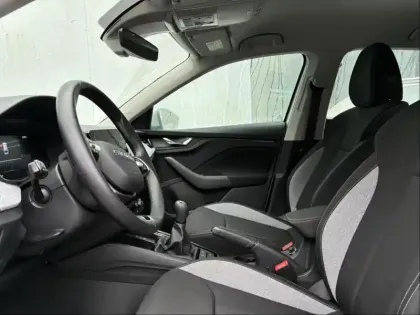 Photo 25 Skoda Scala  1.0 TSI Evo2 116ch Selection