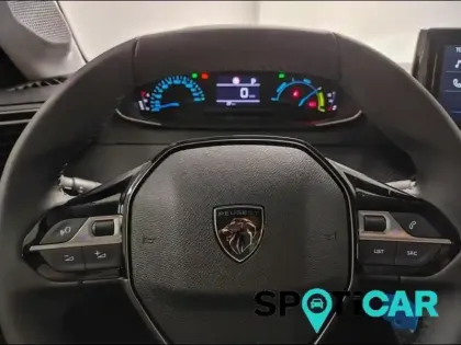 Photo 13 Peugeot 208  1.2 Hybrid 110ch Edition e-DCS6