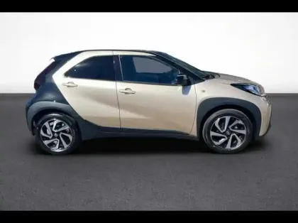 Photo 6 Toyota Aygo  X Design RAC MY24 72 ch S-CVT
