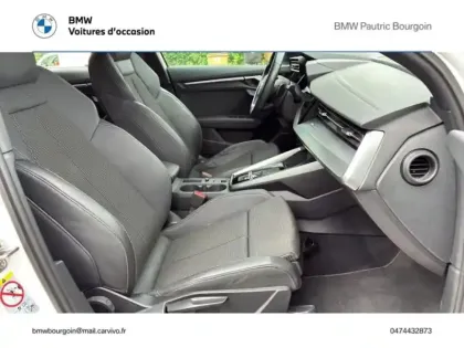 Photo 8 Audi A3  Sportback 35 TFSI 150ch Mild Hybrid S line S tronic 7