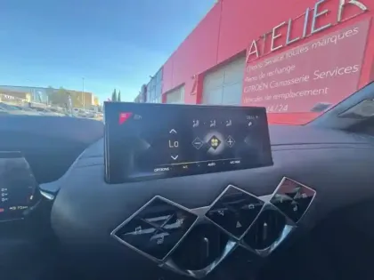 Photo 14 DS DS 3  Crossback PureTech 155ch Grand Chic Automatique 114g