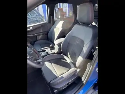 Photo 11 Ford Kuga  2.5 Duratec 243ch Hybride Rechargeable ST-Line X Powershift