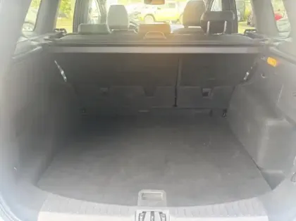 Photo 12 Ford Kuga  2.0 TDCi 180ch Stop&Start ST-Line 4x4 Powershift