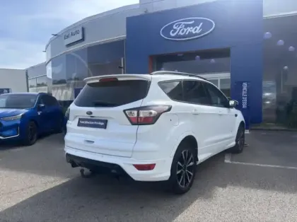 Photo 6 Ford Kuga  2.0 TDCi 180ch Stop&Start ST-Line 4x4 Powershift