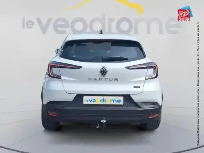 Photo 6 Renault Captur  1.6 E-Tech full hybrid 145ch Evolution
