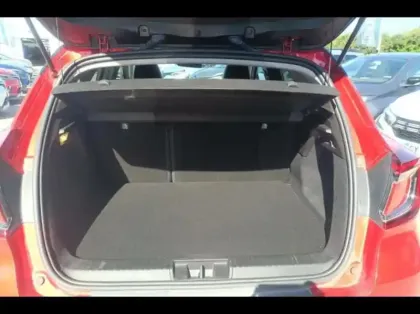 Photo 11 Renault Captur  1.6 E-Tech hybride rechargeable 160ch Techno