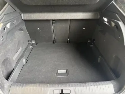 Photo 7 Peugeot 3008  1.2 Hybrid 136ch GT e-DCS6