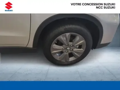Photo 10 Suzuki Vitara  1.4 Boosterjet Hybrid 110ch Privilège MY25