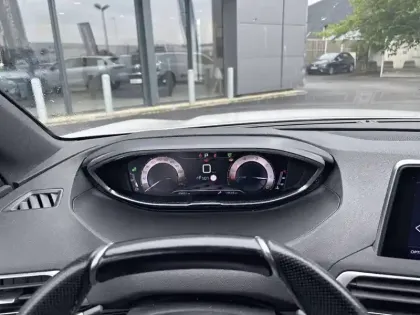 Photo 9 Peugeot 3008  BlueHDi 180ch S&S EAT8