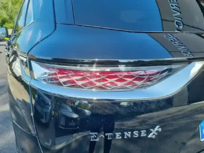 Photo 16 DS DS 7 DS7 Crossback Hybride E-Tense 300 EAT8 4x4