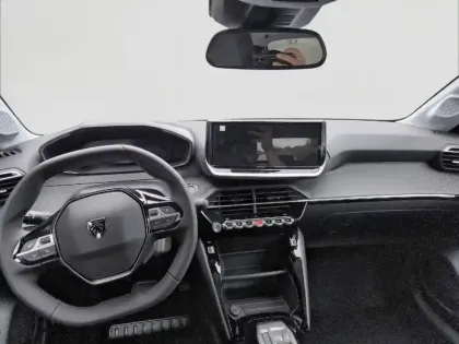 Photo 7 Peugeot 208  Electrique 54 kWh 156ch