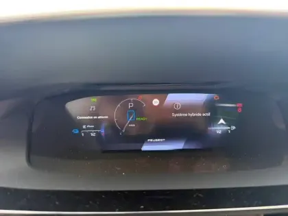 Photo 9 Peugeot 408  Plug-in Hybrid 240 ch e-DCS7