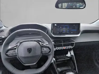 Photo 7 Peugeot 208  Hybrid 110 ch e-DCS6