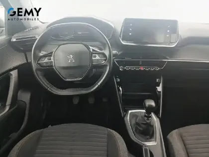 Photo 28 Peugeot 2008  PureTech 100 S&S BVM6