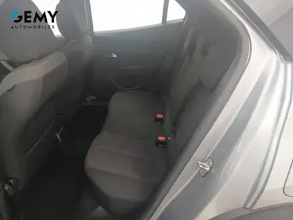 Photo 30 Peugeot 2008  PureTech 100 S&S BVM6