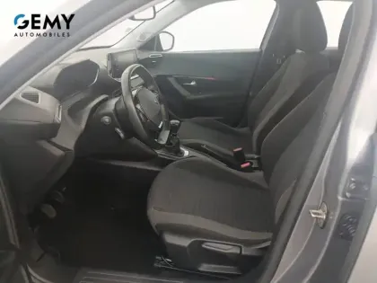Photo 29 Peugeot 2008  PureTech 100 S&S BVM6
