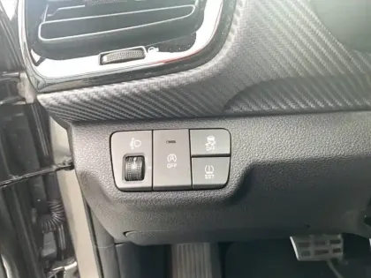 Photo 26 Kia Stonic  1.0 T-GDi 100 ch DCT7