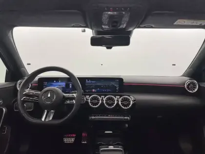 Photo 58 Mercedes Classe A  200 d 8G-DCT