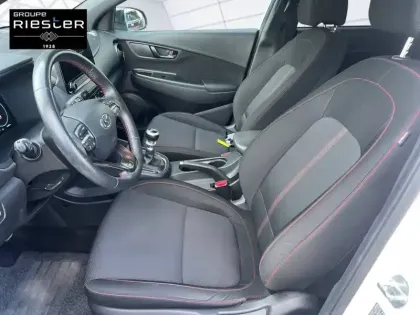 Photo 8 Hyundai Kona  1.0 T-GDi 120 Hybrid 48V
