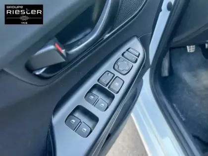 Photo 11 Hyundai Kona  1.0 T-GDi 120 Hybrid 48V