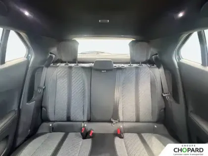 Photo 18 Peugeot 2008  Electrique 54 kWh 156 ch