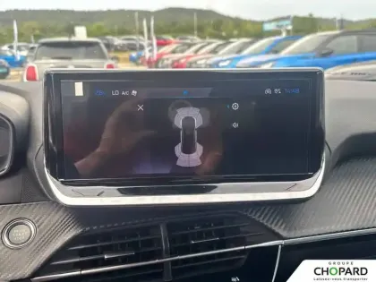 Photo 14 Peugeot 2008  Electrique 54 kWh 156 ch