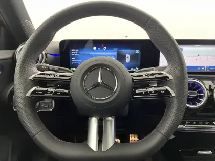 Photo 22 Mercedes Classe A  200 d