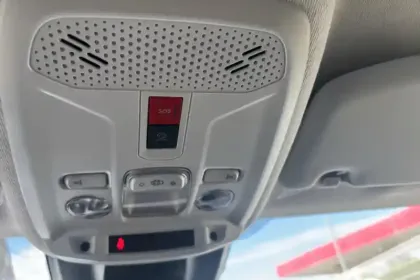 Photo 17 Peugeot 208  Hybrid 110 ch e-DCS6